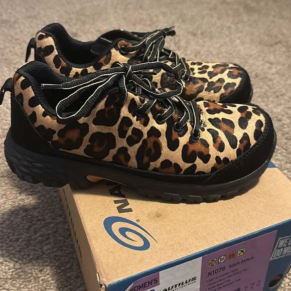 Nautilus safety footwear - Picture 2 of 8